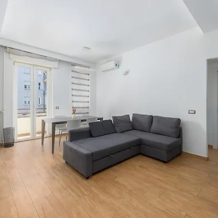 Apartment Wonderful Near Center,wifi,comfort,parking *
