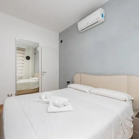 Apartment Wonderful Near Center,wifi,comfort,parking